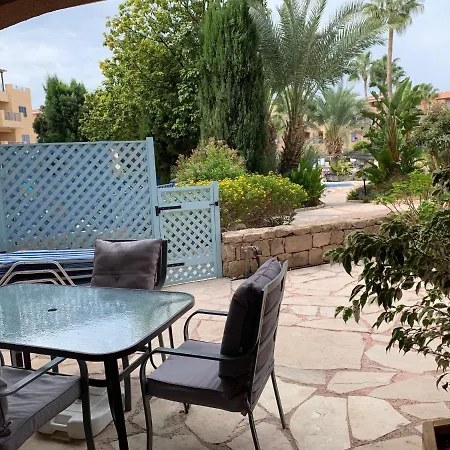 Apartament Limnaria Gardens Two Bed With Terrace And Pool Close To